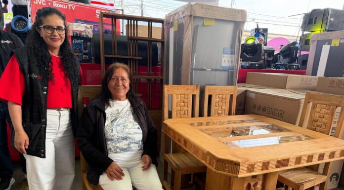 Celebran a las madres de Otzolotepec con música, salud y convivencia familiar