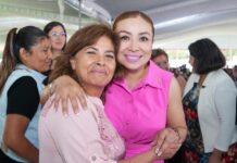 Yoselin Mendoza comparte momentos del festejo por el Día de las Madres en Nicolás Romero
