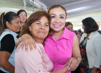 Yoselin Mendoza comparte momentos del festejo por el Día de las Madres en Nicolás Romero