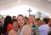 Más de 10 mil madres celebran su día en Tepotzotlán con música y convivencia familiar