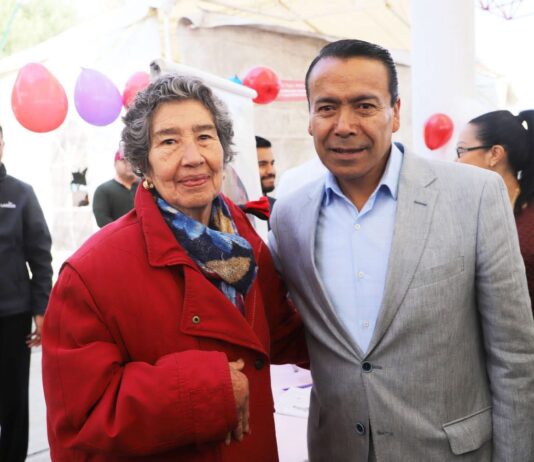 Atlacomulco reconoce la vocación y legado de las y los maestros en su día