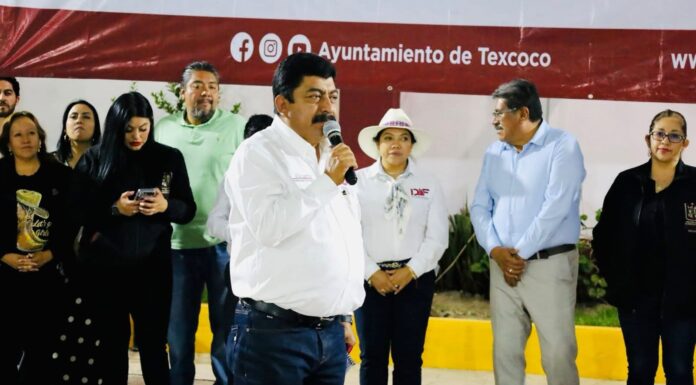 Entrega Gobierno de Texcoco techumbre en plaza cívica para fortalecer la convivencia comunitaria