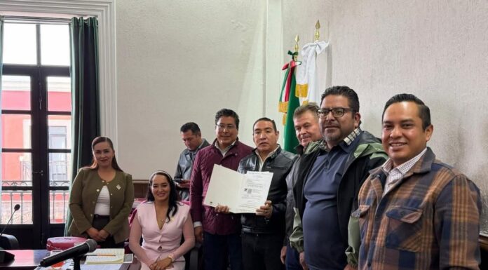 Entregan licencia sanitaria y permiso de obra para nuevo panteón en La Haciendita, Tenango del Valle