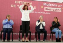 Más de 5 mil mujeres de Tecámac reciben tarjetas del programa Mujeres con Bienestar