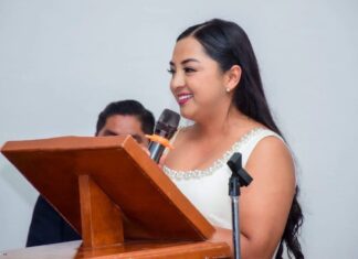 Valeria Cruz Olvera reconoce el esfuerzo de la juventud en la clausura de la Preparatoria Regional de Aculco