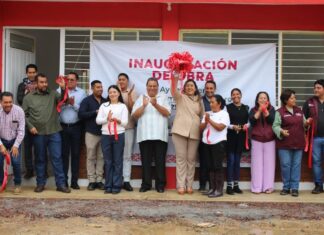 Inaugura Yessika Santana tres nuevas aulas en Telebachillerato de El Mango Cuentla