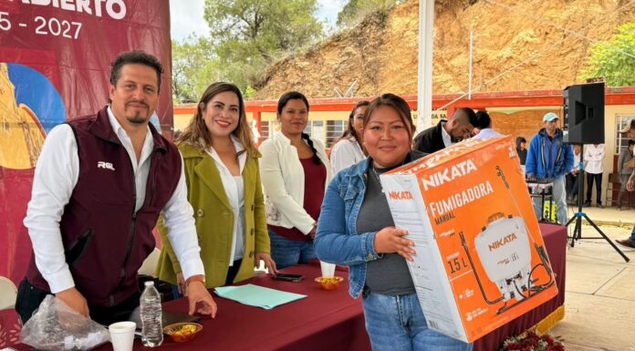 Carlos Rogel encabeza Cabildo Abierto en Teocaltzingo y refuerza cercanía con la ciudadanía