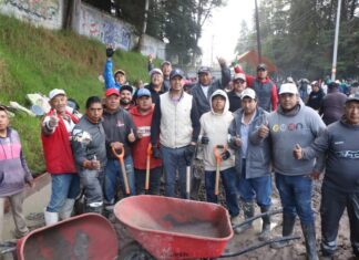Miguel Ángel Ramírez impulsa el desarrollo comunitario en Amomolulco con la construcción de una nueva Plaza Cívica