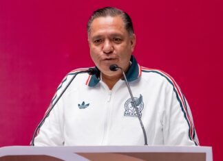 Ricardo Moreno invita a participar en clínica gratuita de futbol base en Toluca
