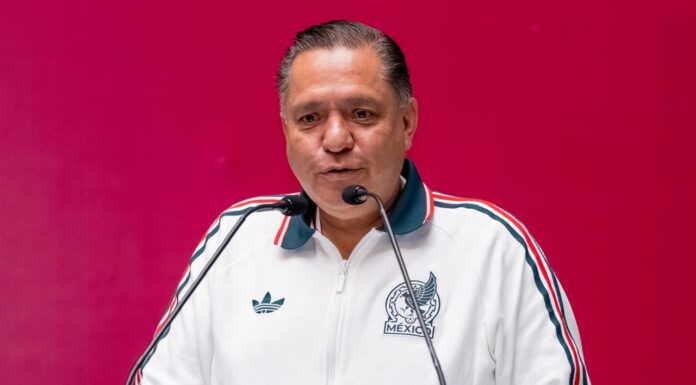 Ricardo Moreno invita a participar en clínica gratuita de futbol base en Toluca