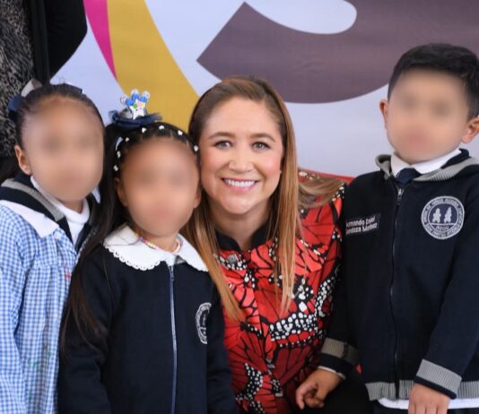 Ana Muñiz fortalece infraestructura escolar en San Mateo Atenco con obras y apoyos para la niñez