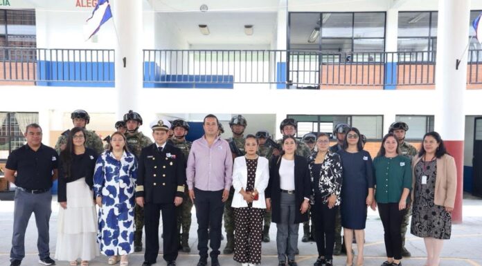 Ixtapan de la Sal rinde homenaje a la Marina Nacional y fortalece valores cívicos entre estudiantes