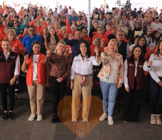 Fortalece Tepotzotlán a las familias con estrategia nacional y entrega de trenzas para pacientes con cáncer
