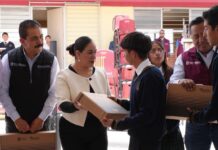 Roselia García fortalece la educación en Zumpango con entrega de mobiliario para nueva escuela en Cuevas