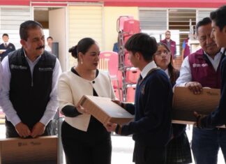 Roselia García fortalece la educación en Zumpango con entrega de mobiliario para nueva escuela en Cuevas