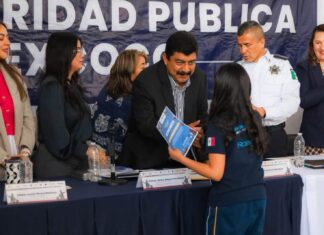 Texcoco celebra triunfo nacional de estudiantes de Santa Catarina del Monte en competencia de robótica