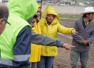 Danae Espinoza supervisa zonas afectadas por lluvias y refuerza acciones preventivas en Joquicingo