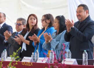 Texcoco fortalece la educación al acompañar a una nueva generación de egresados de la EPO 100