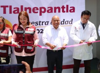 Entrega Raciel Pérez Cruz rehabilitación del Centro de Salud Cuauhtémoc y módulo deportivo en Tlalnepantla