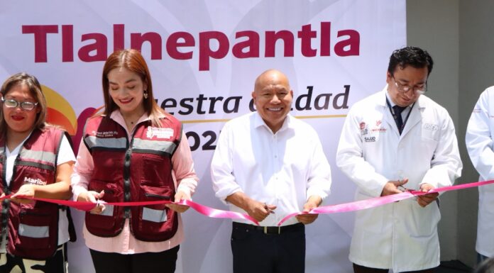 Entrega Raciel Pérez Cruz rehabilitación del Centro de Salud Cuauhtémoc y módulo deportivo en Tlalnepantla