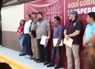 Vecinos y Gobierno de Naucalpan rehabilitan la calle Nudo Mixteco mediante el programa COMUNA