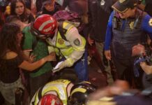 De la euforia a la tragedia: tres personas murieron por asfixia durante los festejos por el triunfo de México en el Ángel