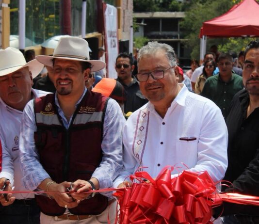 Zacualpan consolida infraestructura vial y fortalece al sector artesanal con respaldo del Gobierno del Estado