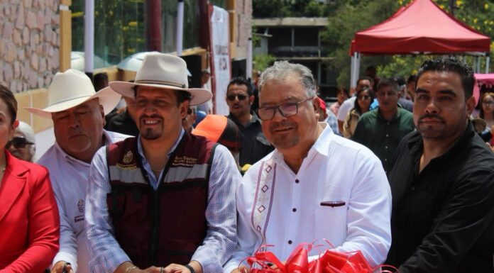 Zacualpan consolida infraestructura vial y fortalece al sector artesanal con respaldo del Gobierno del Estado