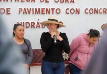 Chapa de Mota entrega pavimentación con concreto hidráulico en Dongú y mejora la movilidad comunitaria