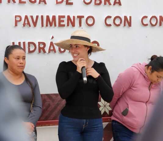 Chapa de Mota entrega pavimentación con concreto hidráulico en Dongú y mejora la movilidad comunitaria