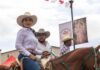 Tradición y orgullo reúnen a familias en la Cabalgata en honor al Señor Santiago Caballero en Tianguistenco