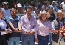 Ofelia Antonio Sandoval entrega obra de concreto hidráulico en Loma Alta para fortalecer la movilidad en Villa del Carbón