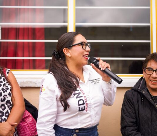 Edna Talavera inicia construcción de techumbre en primaria de San Juan la Isla para fortalecer la infraestructura educativa
