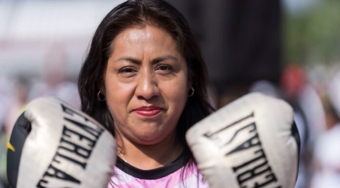 Chimalhuacán se suma a estrategia nacional por la paz con clase masiva de box encabezada por Xóchitl Flores