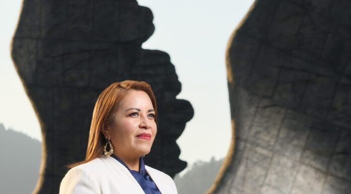NANCY VALDEZ IMPULSA MEJORES VIALIDADES Y FORTALECE LA MOVILIDAD EN OCOYOACAC