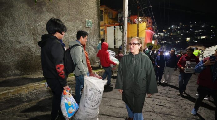 Recolección nocturna de basura llega a Almárcigo Sur para reforzar la prevención de inundaciones en Ecatepec
