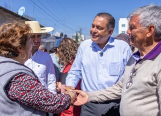 Tras 55 años de espera, Toluca pavimenta nueve calles en Adolfo López Mateos