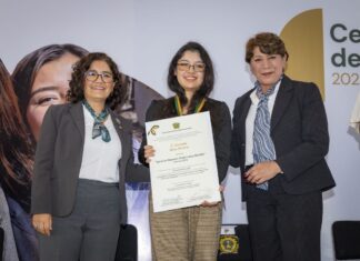 UAEMéx entrega a Delfina Gómez propuesta de Reforma a su Ley, construida con participación universitaria