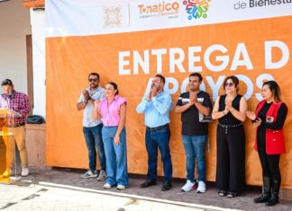 César Fuentes entrega pastiteja subsidiada para fortalecer la vivienda de familias de Tonatico