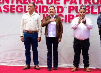 Temascalcingo fortalece la seguridad con la entrega de tres nuevas patrullas