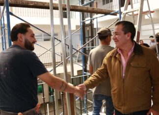 Antonio Díaz refrenda cercanía con la ciudadanía y seguimiento permanente a las obras en Coatepec Harinas