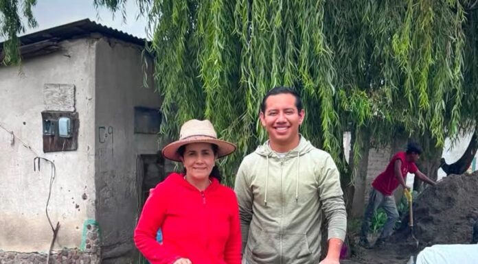 Sinaí Lugo encabeza jornada de faena comunitaria en Santa María Tetitla