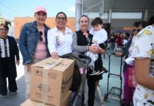 Edna Talavera fortalece apoyo a familias de Rayón y San Juan la Isla con despensas “La Rayonense”