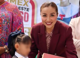 Yoselin Mendoza entrega zapatos escolares a niñas y niños de Nicolás Romero
