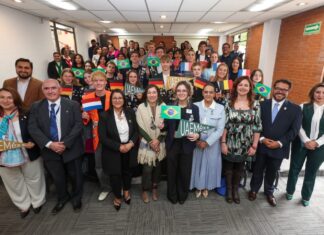 UAEMéx recibe a 21 jóvenes de 10 países para fortalecer el intercambio cultural
