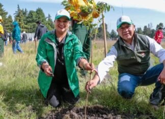 Ixtlahuaca apuesta por un futuro más verde; Lupita Díaz impulsa acciones a favor del medio ambiente