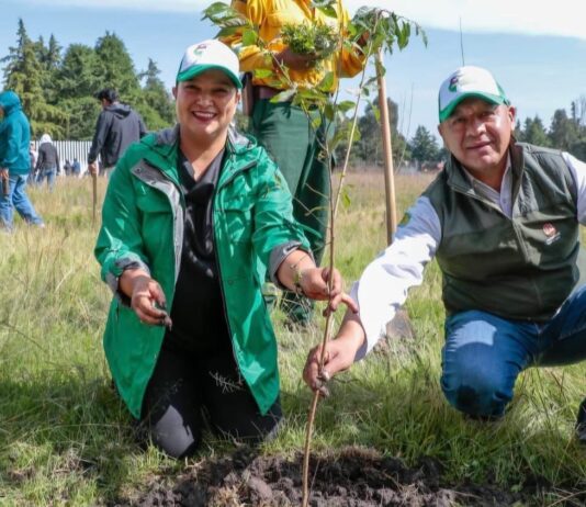 Ixtlahuaca apuesta por un futuro más verde; Lupita Díaz impulsa acciones a favor del medio ambiente