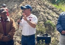 Manuel Vilchis supervisa acciones para mejorar vialidades en Loma de González
