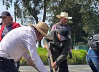 Supervisa Mario Santana avances de obras en comunidades de Villa Victoria