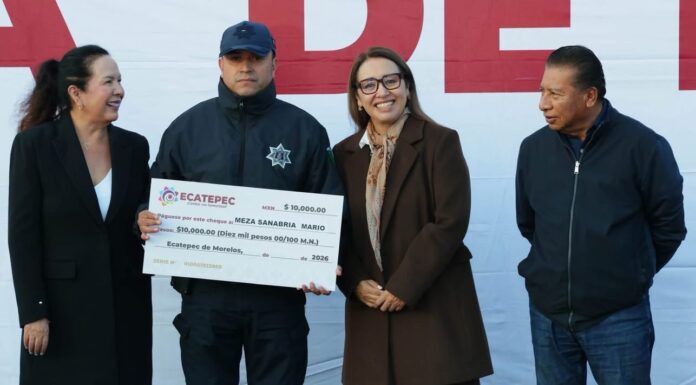 Reconocen a policías destacados de Ecatepec por su desempeño durante agosto